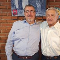 AMLO respalda a Bernardo Arévalo, presidente electo de Guatemala