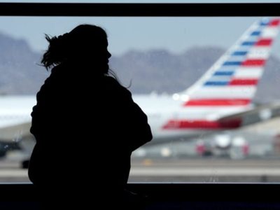 En vísperas de Navidad, suspenden vuelos de American Airlines por presunto ciberataque