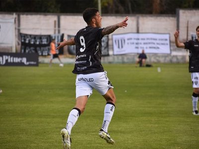 Gimnasia venció a San Telmo y aprovechó la derrota de Estudiantes