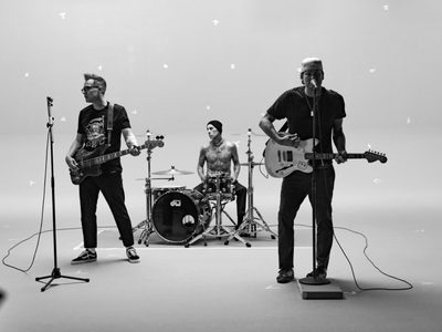 Blink-182 cumple primera fecha, pero cancela la segunda en el Palacio de los Deportes