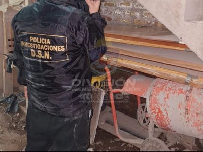 La policía detuvo a seis personas y recuperó elementos robados en Plottier