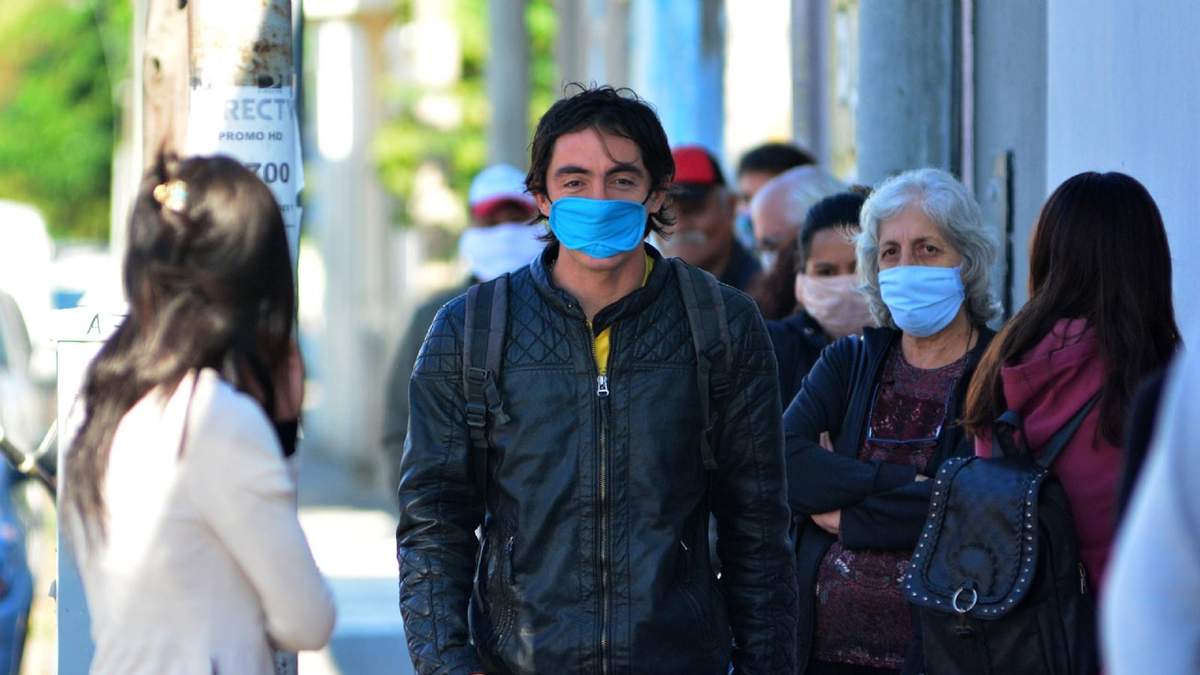 En Bariloche piden continuar con las medidas sanitarias por la variante Ómicron. Fuente: (Twitter)