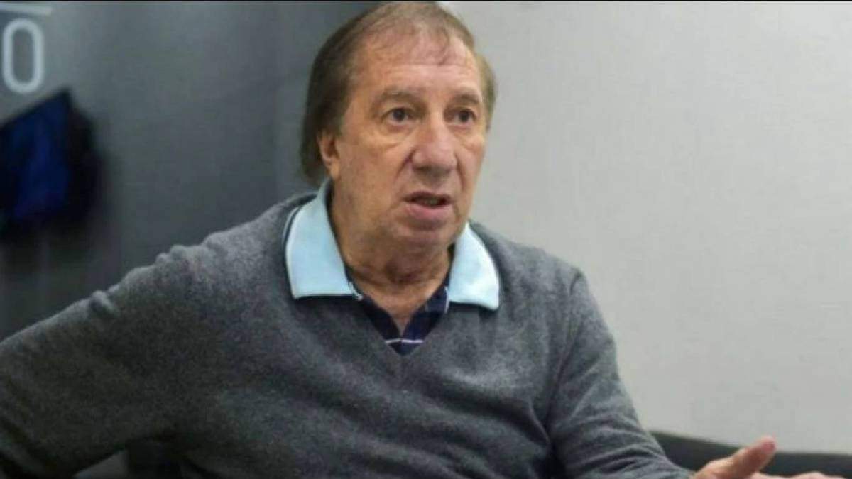 Carlos Bilardo. Fuente: (Twitter).
