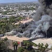 Suman cinco muertos y 46 heridos por incendio en Plaza Fiesta Las Palmas en Los Mochis