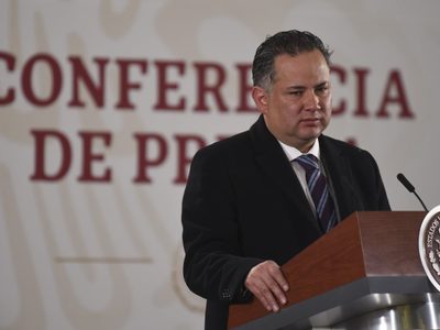 "Mi lealtad es con el presidente": Santiago Nieto da sus razones de por qué renunció a la UIF