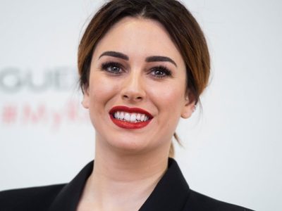¡No pudo evitarlo! La reacción de Blanca Suárez al ver el final de "Las Chicas del Cable"