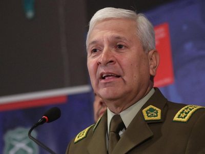 Renunció el director de Carabineros de Chile y será imputado por los abusos policiales en las protestas de 2019