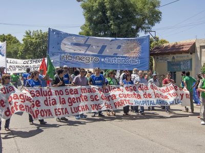 Marcha de la CTA Autónoma: exigen la reapertura del paso a Chubut