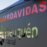 Guardavidas salvaron a una mujer que era arrastrada por la corriente en el balneario Gustavo Fahler