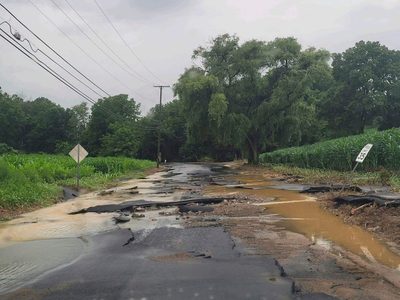 Intensas lluvias azotan el noreste de EU; se reportan cinco muertes por las inundaciones en Pensilvania