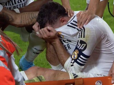 Impactante lesión de rodilla de Dani Carvajal en el duelo del Real Madrid vs. Villarreal (Video)
