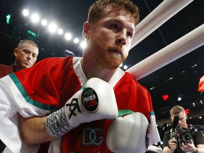 No dejó pasar su oportunidad: el excampeón del mundo que hizo méritos para tener su revancha contra Canelo Álvarez