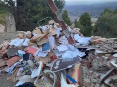 Vecinos denunciaron un basural en Alihuén Alto con documentación que vincula al Cerro Chapelco