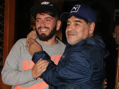 Siguen las malas noticias: Diego Maradona Jr no puede viajar a ver a su padre por este triste motivo