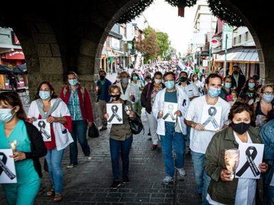 Muestras de pesar en Bariloche en la despedida del enfermero que falleció por coronavirus