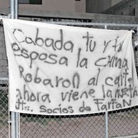 Aparecen mantas con amenazas contra candidato independiente en Chihuahua