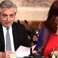 Alberto Fernández: "Iniciamos una renovada batalla nacional por el gas y el petróleo"