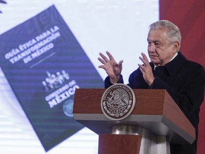 Guía ética y el catecismo político de AMLO