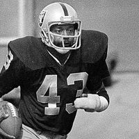 George Atkinson, leyenda de los Raiders, muere a los 78 años