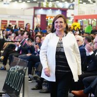 Xóchitl advirtió que a diferencia de AMLO no será sumisa con Biden ni con Trump