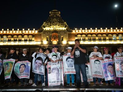 El gobierno es responsable por el estancamiento del caso Ayotzinapa: Vidulfo Rosales