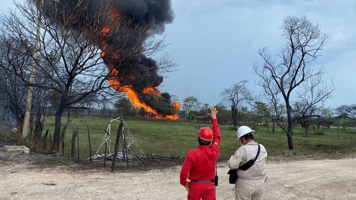 El incendio en Huimanguillo, Tabasco