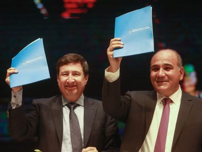 Daniel Arroyo lleva la tarjeta AlimentAR por el país y quiere “terminar con el hambre”