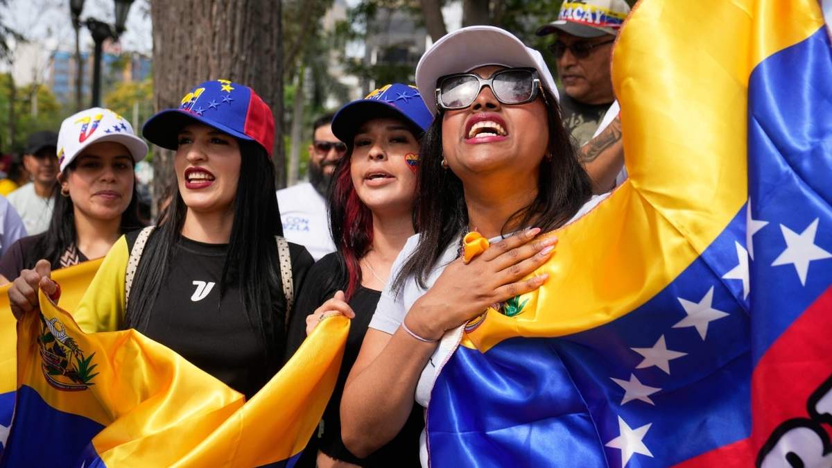 Venezolanos, entre la esperanza y el miedo