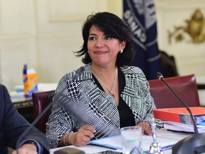 Jefa del Senado de Chile oficializa su candidatura para las presidenciales