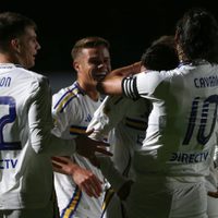 Con polémica la Gagoneta puso primera: Boca volvió a ganar y sueña con la Libertadores 2025