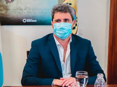 "Es un momento no deseado", dijo el Gobernador de San Juan al anunciar las nuevas restricciones