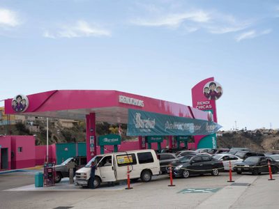 Pemex se ampara contra 'gasolinazo” de Bonilla