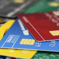 Este mes comienzan a pagar la tarjeta de crédito todos los deudores que dejó la pandemia