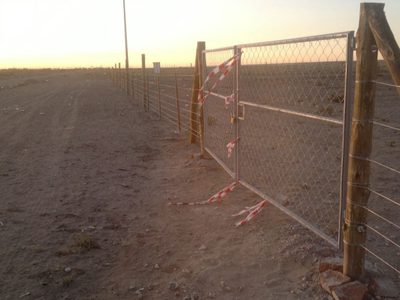 Más de cien familias de Centenario no cuentan con servicios en lotes comprados a cooperativas