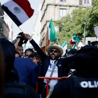 Protestan afuera de la SCJN mientras se debate proyecto para invalidar reforma judicial