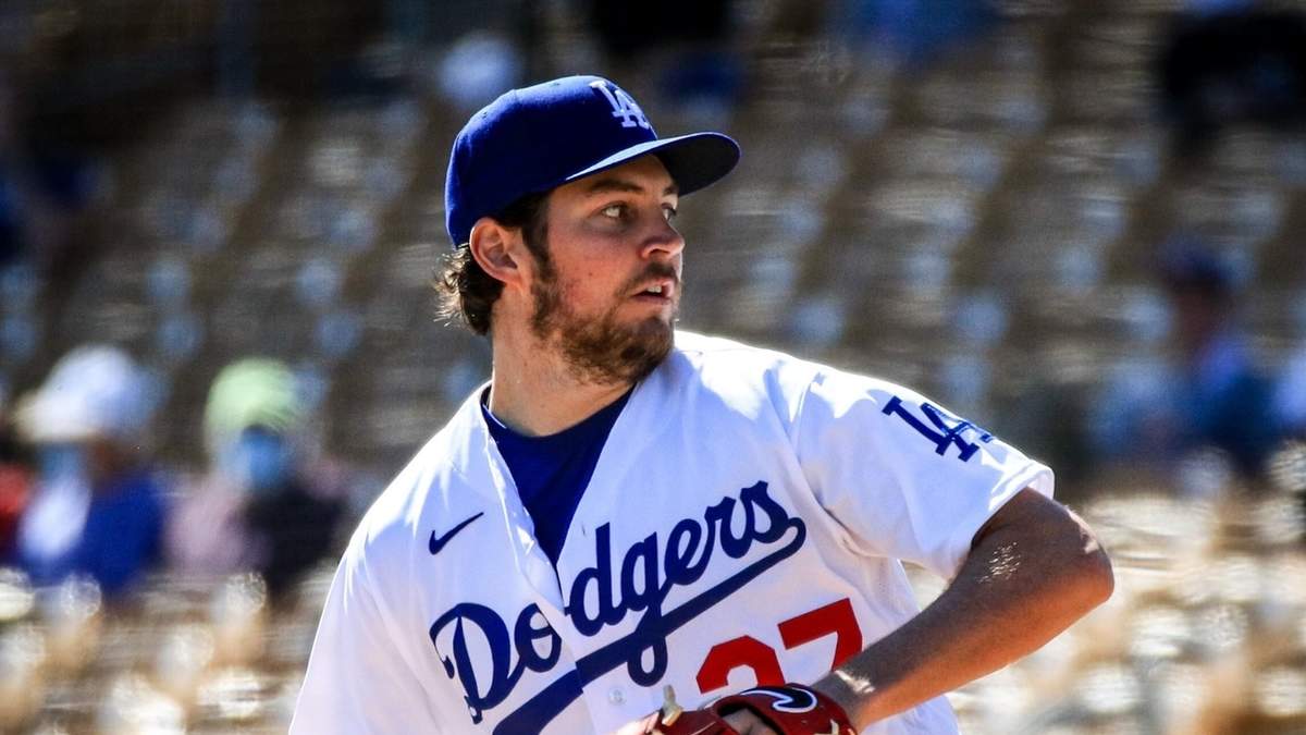 El pitcher Trevor Bauer