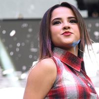 ¡Insólito accesorio! Becky G demostró su lado más audaz y arrasó con los me gusta