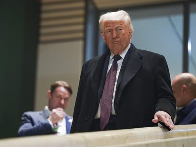 Trump dice que la tregua continúa a pedido de Pakistán