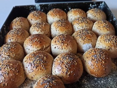 Pancitos integrales para hacer sanguchitos: con pocos ingredientes te quedarán deliciosos y esponjosos