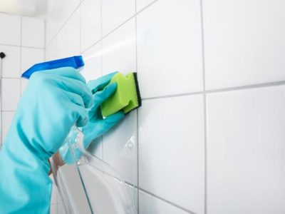 No pintes los azulejos viejos y gastados, este es el truco para recuperarlos y que queden brillosos como el primer día
