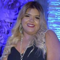 “Acepto”: More Rial y su novio, unidos de una forma especial