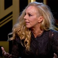 La insólita reacción de Rocío Carrasco: "Se habla de madre ausente y ya me miráis a mí"