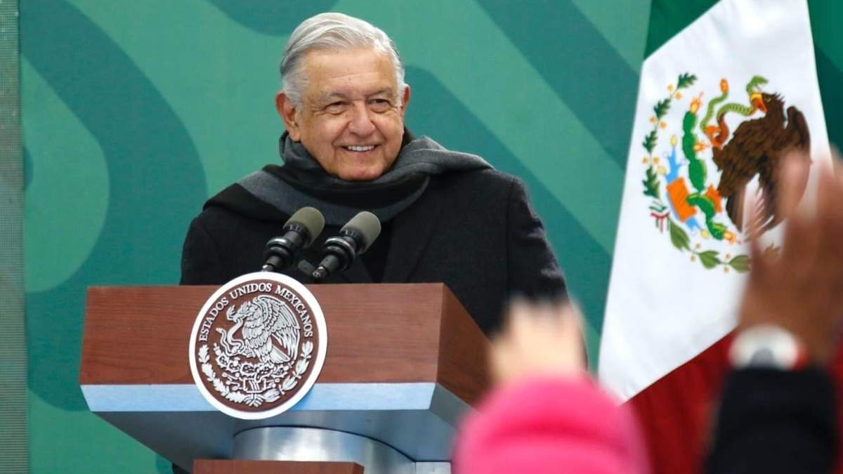 AMLO. "Los opositores se volvieron ladinos y le dieron la espalda al pueblo"