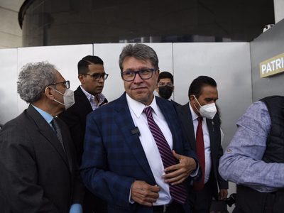 Morena va por comparecencia de Gertz Manero en el Senado