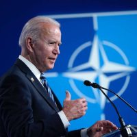 EU "responderá con la misma moneda" a Rusia si insiste en la confrontación: Biden a Putin