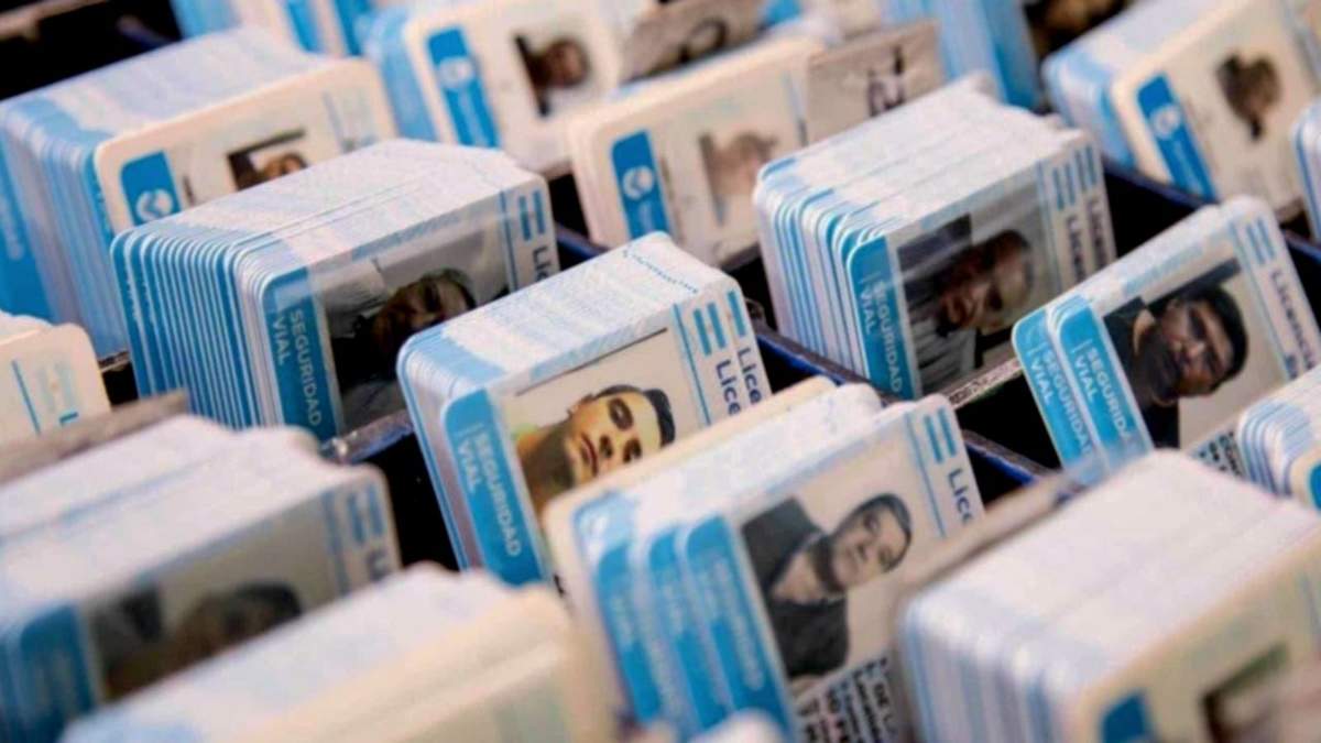 Quien conduzca sin licencia puede ser sancionado. Fuente: (X)