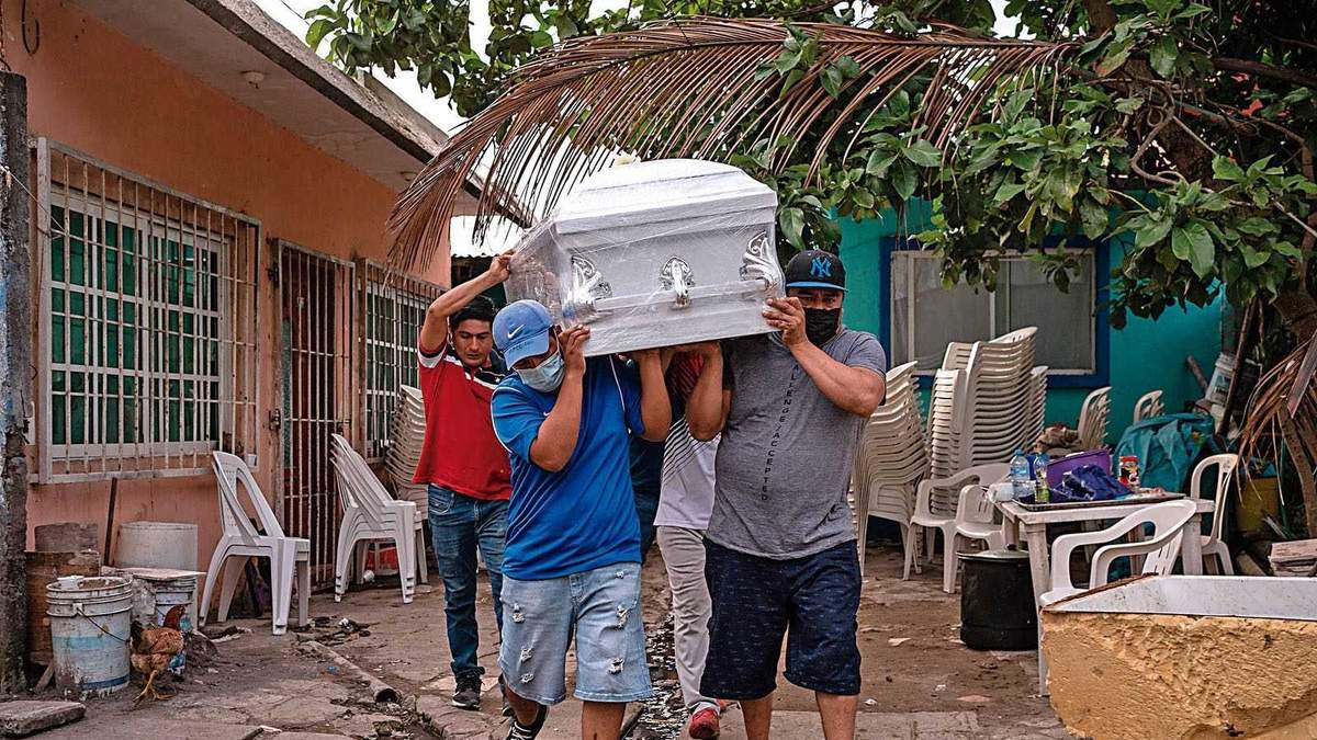 Funeral de Rosa Isela