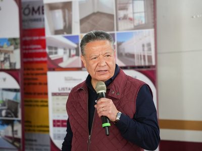Cuelgan presuntas narcomantas en zona que visitaría gobernador de Hidalgo; cancela evento por viento