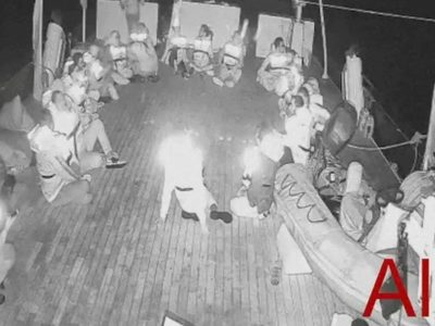Israel abordó los barcos de la flotilla y los pasajeros serán llevados a tierra y deportados
