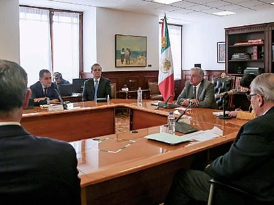 La 4T, sin una estrategia de inmunización contra el coronavirus